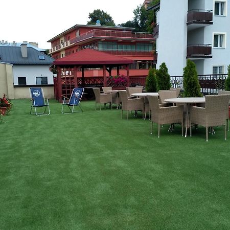 Hotel *** Nat Krynica-Zdrój Exterior foto