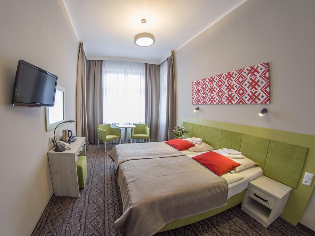 Hotel *** Nat Krynica-Zdrój Exterior foto